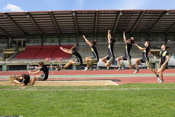 主持人讲解竞技体育项目技巧与经验(图1)