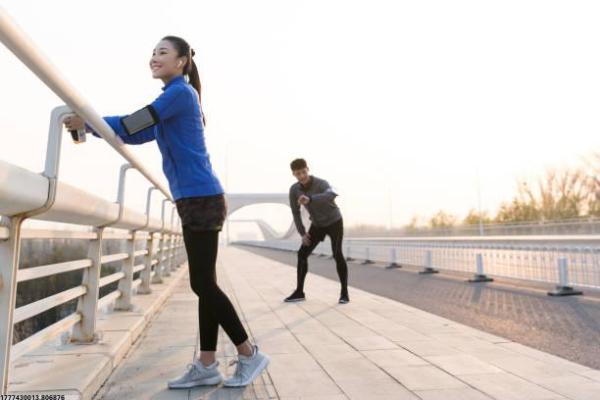 幼儿园和体育培训中心(图1)